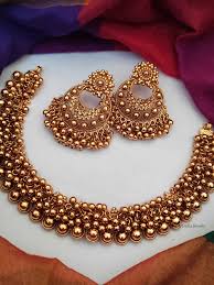 Primium Necklace with Earrings